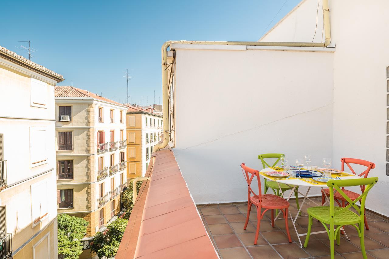 CENTRE **Stunning Terrace Apartment** Мадрид Екстериор снимка